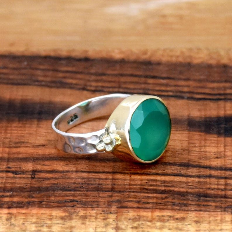 Green Onyx Ring | 925 Sterling Silver | Handmade Green Gemstone Ring | Dainty Boho Ring | Spiritual Healing Jewelry