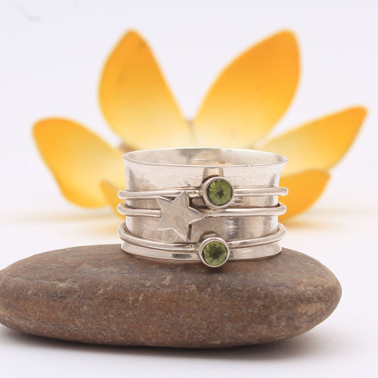 Peridot Star Spinner Ring | 925 Sterling Silver Meditation Ring | August Birthstone Fidget Ring
